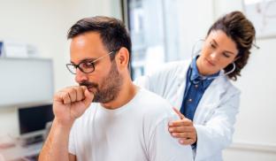 Disfagia: o que é, sinais de alerta e cuidados no dia a dia 